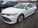 Toyota Camry Xle Hybrid Image 9
