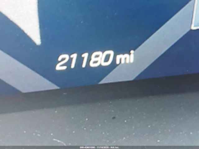 Chevrolet Corvette Rwd  3lt Image 14