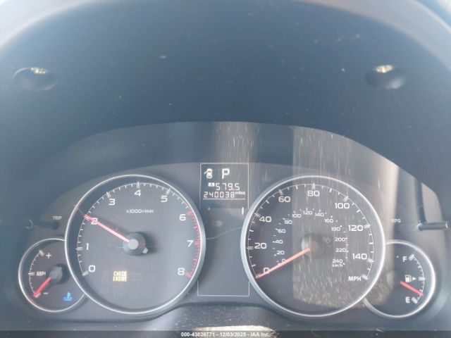 Subaru Outback 2.5i Premium Image 5