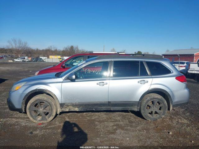 Subaru Outback 2.5i Premium Image 12