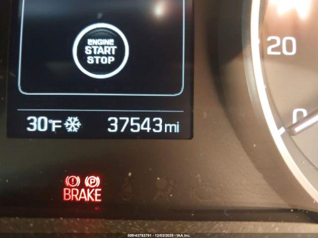 Hyundai ELANTRA Value Edition Image 14