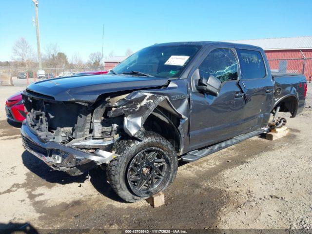 Ford F-150 Lariat Image 5