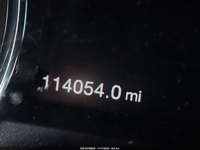 Ford F-150 Lariat Image 7