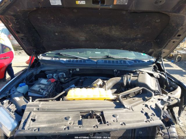 Ford F-150 Lariat Image 3