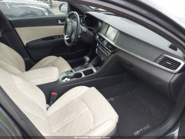 Kia Optima Sxl Turbo Image 4