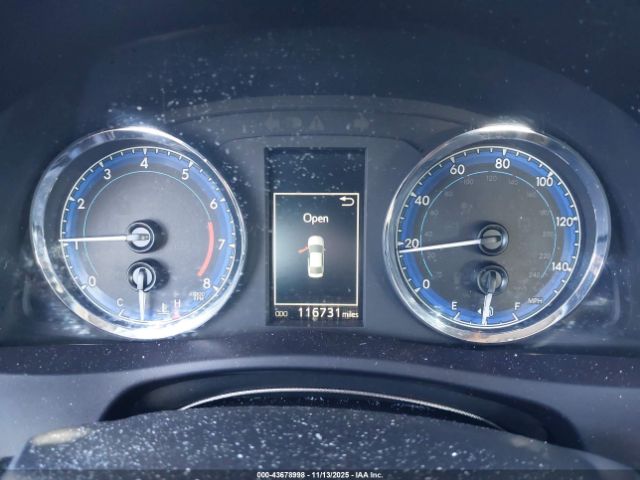 Toyota Corolla Se Image 12