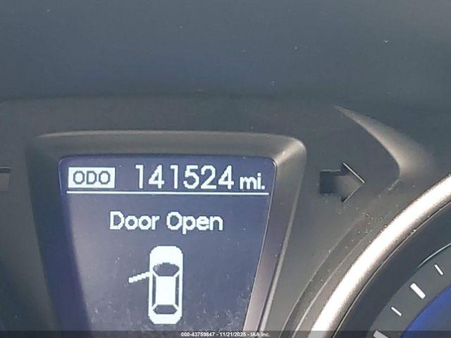 Hyundai ELANTRA Image 15