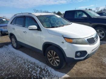  Salvage Kia Sorento