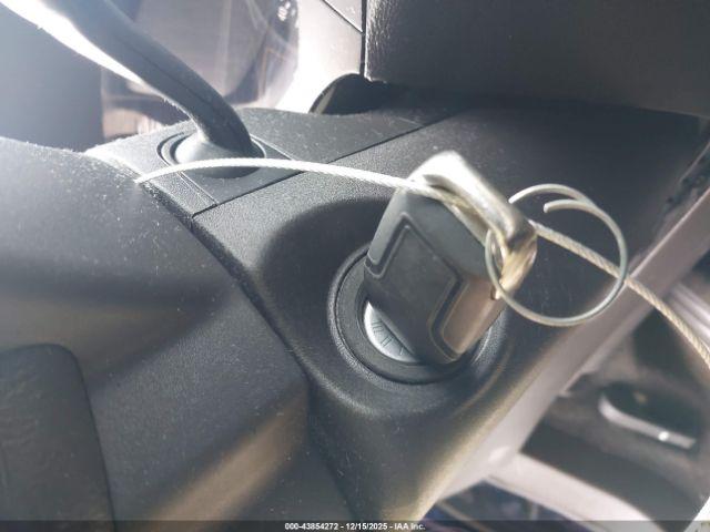 Ford Fusion Se Image 4