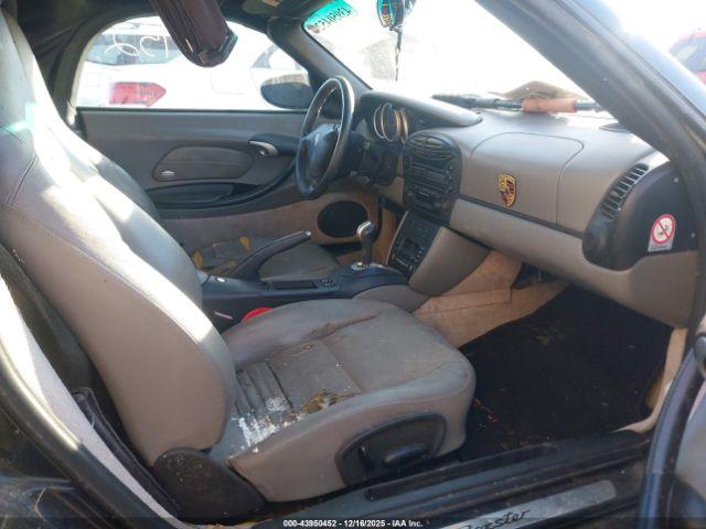 Porsche Boxster Image 7