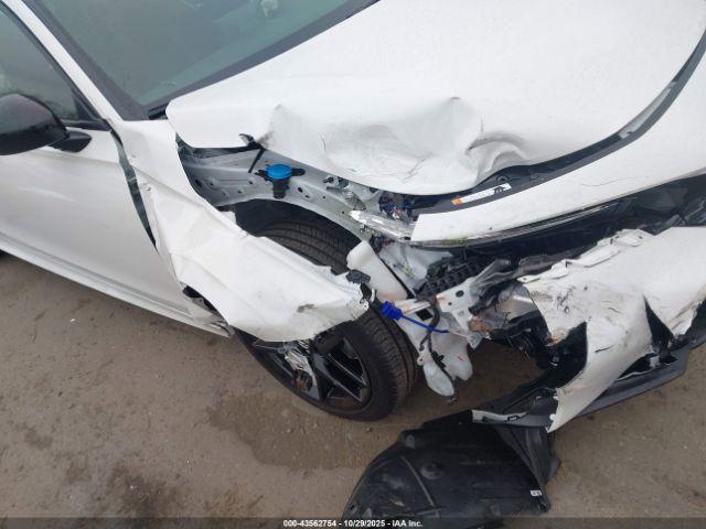 Honda Civic Sport Image 16