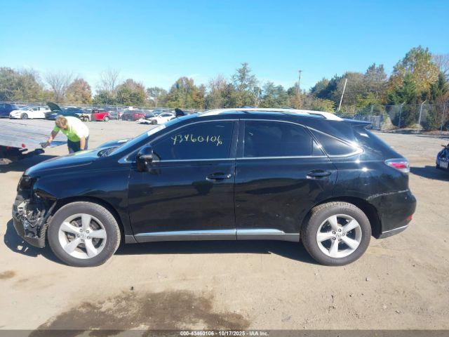 Lexus RX Image 11