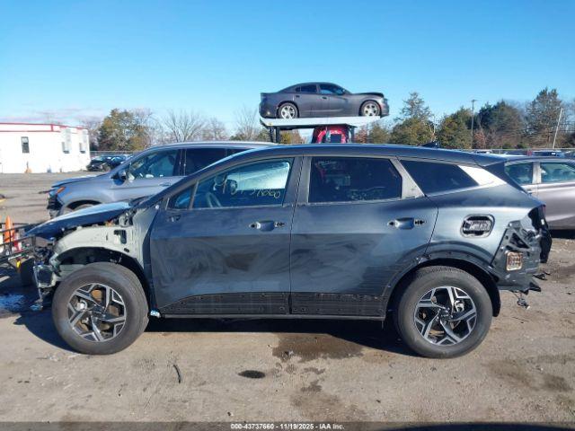 Kia Sportage Lx Image 4