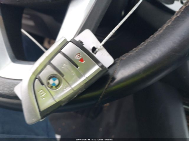 BMW 5 Series Image 8