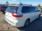 Toyota Sienna Xle Premium Image 5