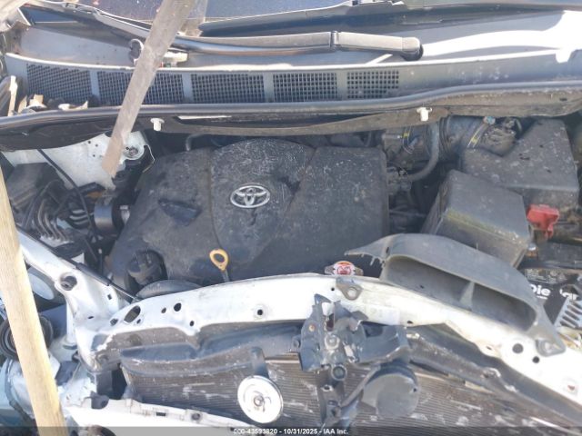 Toyota Sienna Xle Premium Image 13