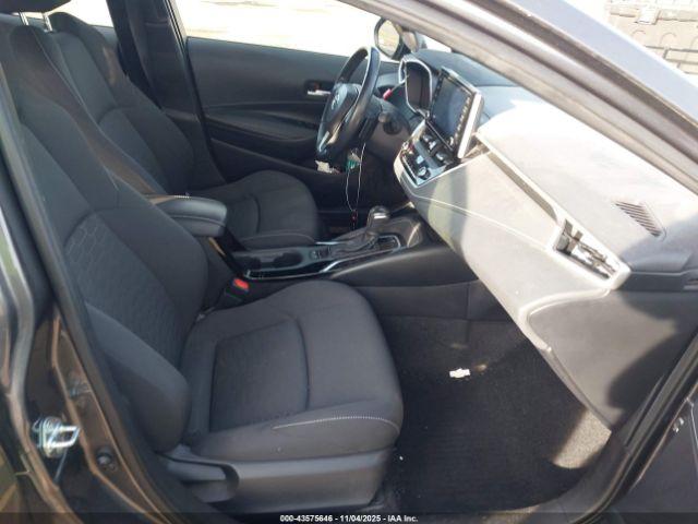 Toyota Corolla Se Image 2