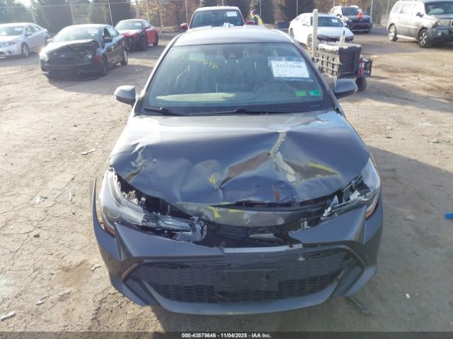 Toyota Corolla Se Image 10