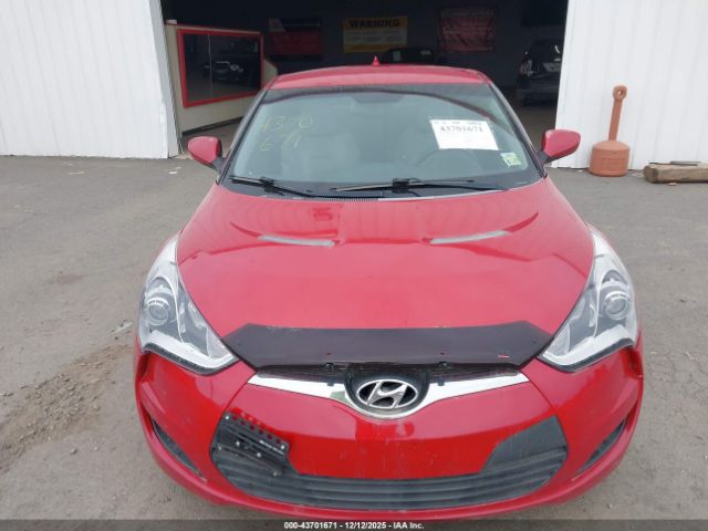 Hyundai VELOSTER Image 6