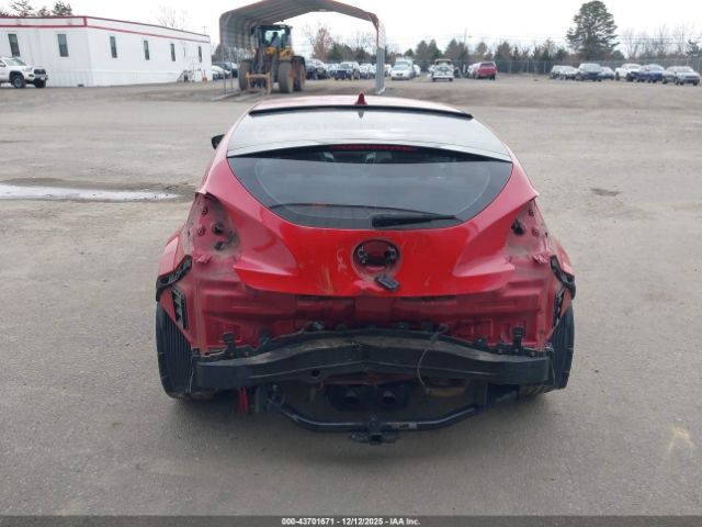 Hyundai VELOSTER Image 8