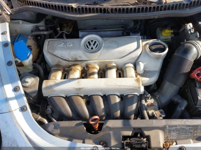 Volkswagen Beetle 2.5l Final Edition Image 11