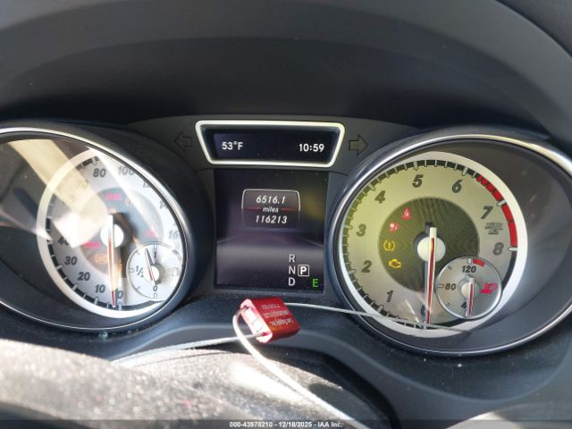 Mercedes-Benz GLA Image 16