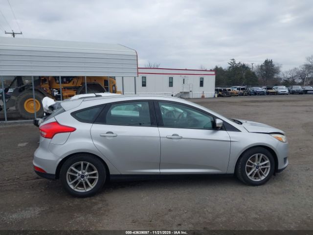 Ford Focus Se Image 9