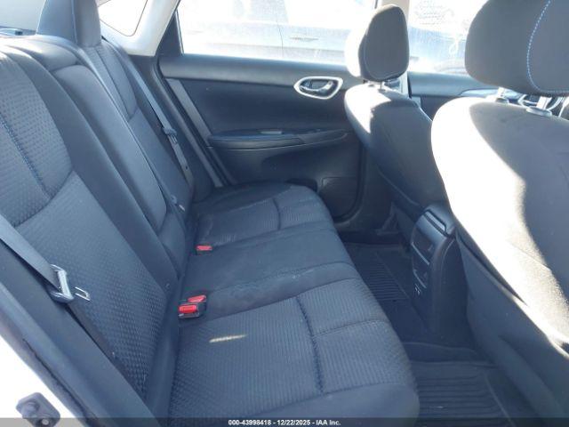 Nissan Sentra Sr Image 8