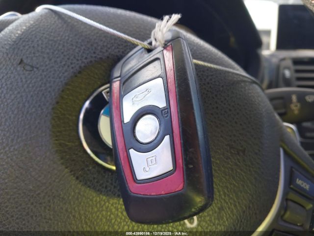 BMW 3 Series Image 10