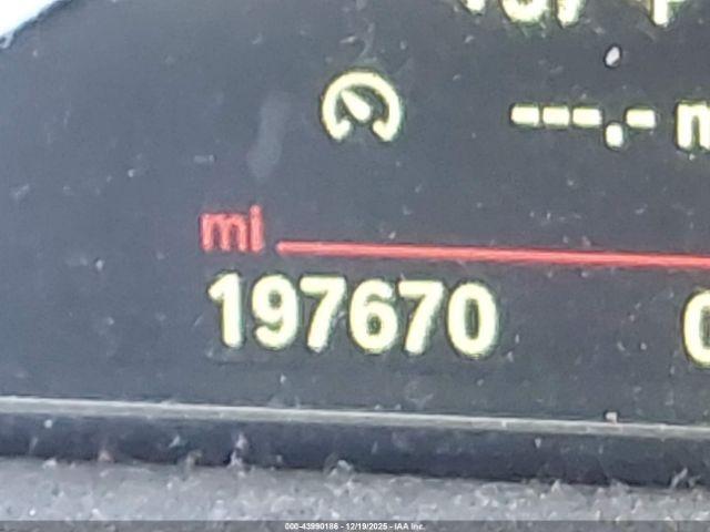 BMW 3 Series Image 13