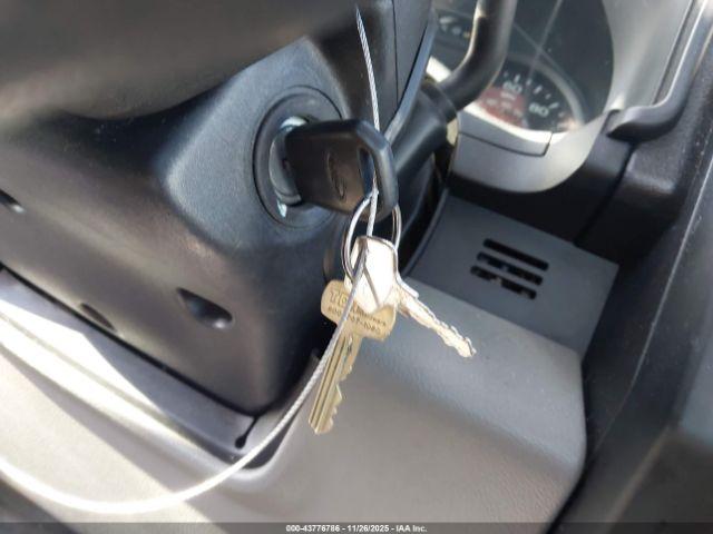 Ford F-150 Xl Image 16