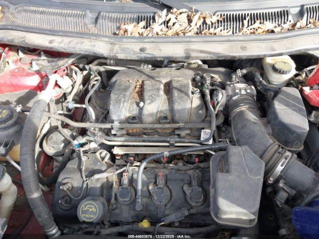 Ford Explorer Xlt Image 12