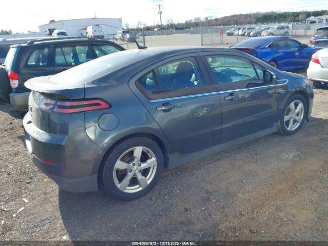 Chevrolet Volt Image 6