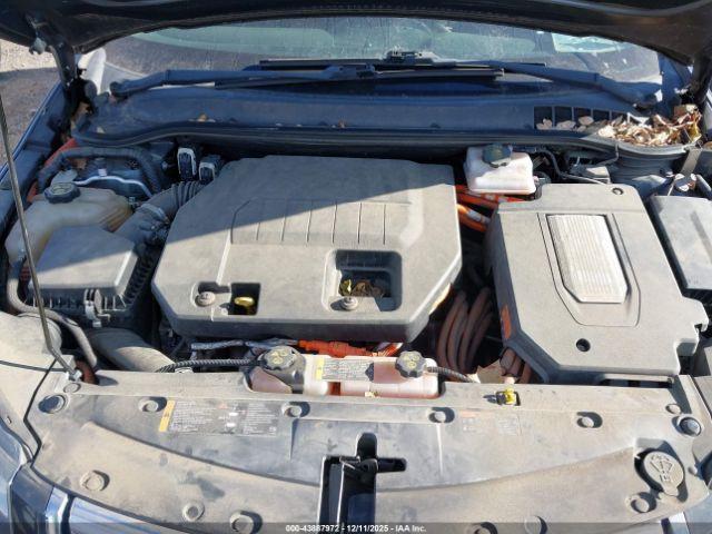 Chevrolet Volt Image 3