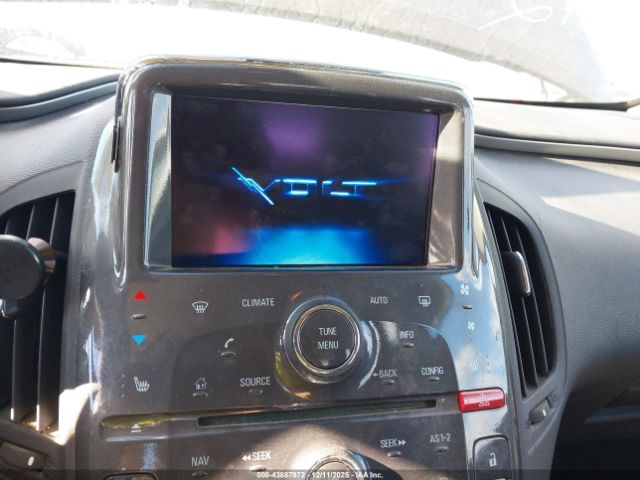 Chevrolet Volt Image 12