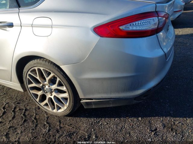Ford Fusion Titanium Image 13