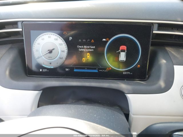 Hyundai TUCSON Limited Image 13