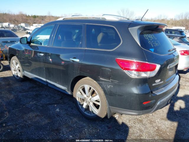 Nissan Pathfinder Platinum Image 14