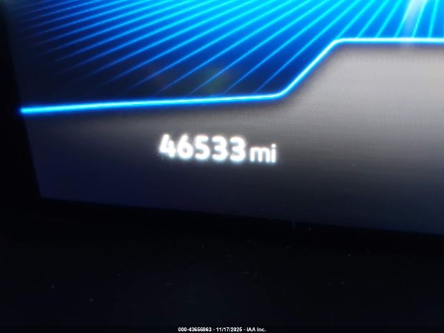 Volkswagen Taos S Image 14