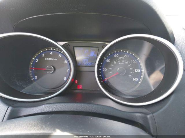 Hyundai TUCSON Gls Image 9