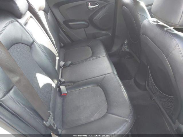 Hyundai TUCSON Gls Image 6