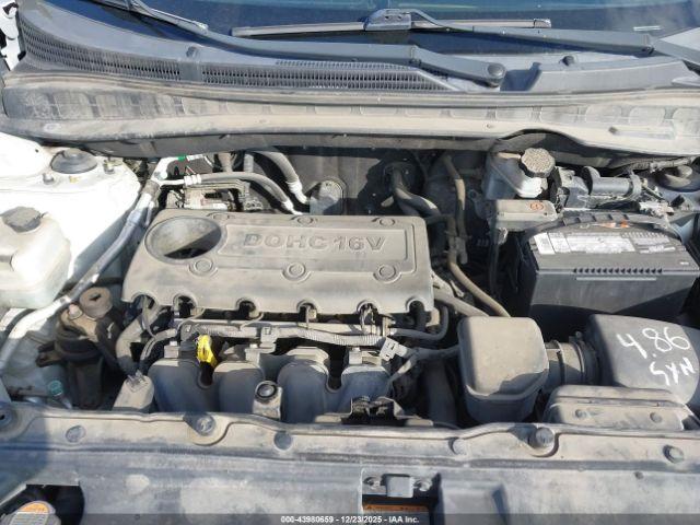 Hyundai TUCSON Gls Image 8