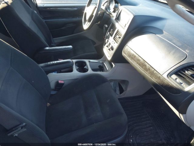 Dodge Grand Caravan Sxt Image 3