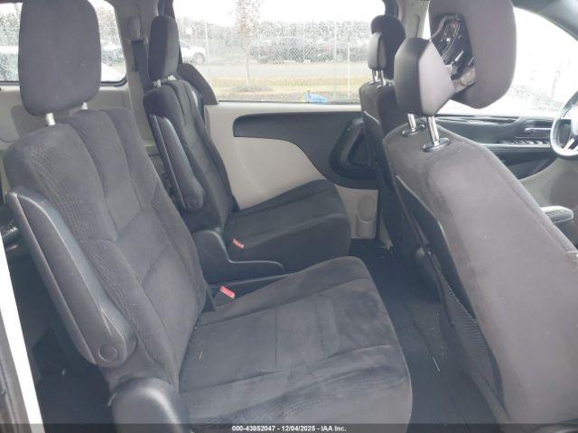 Dodge Grand Caravan Se 30th Anniversary Image 4