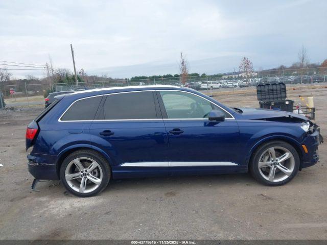 Audi Q7 55 Premium Image 13
