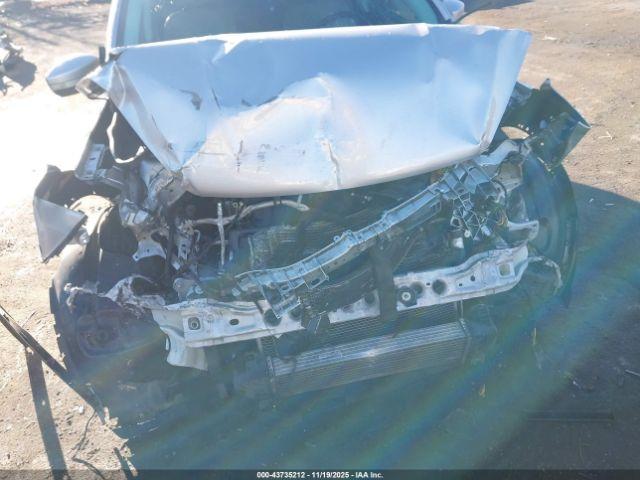 Ford Escape Titanium Image 5