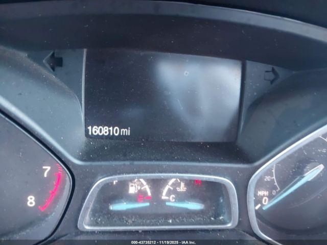 Ford Escape Titanium Image 4