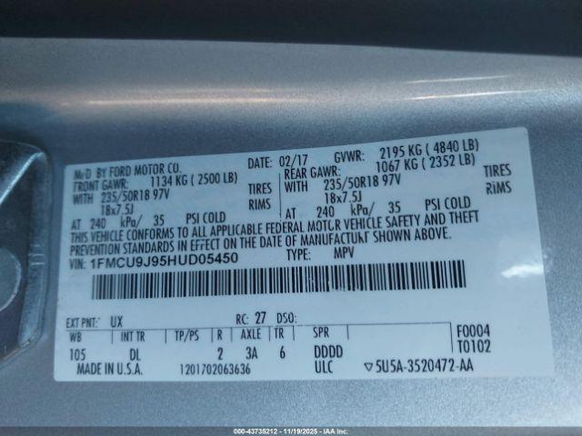 Ford Escape Titanium Image 8