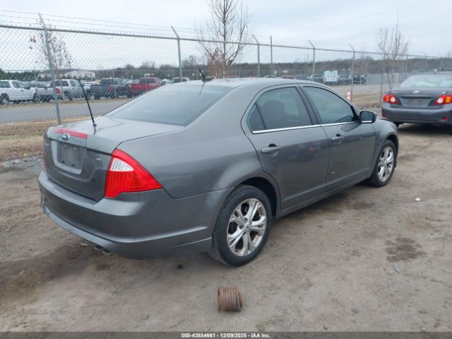 Ford Fusion Se Image 4