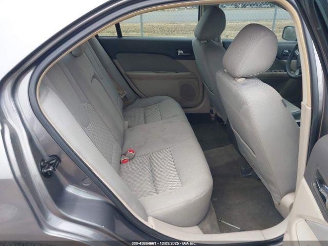 Ford Fusion Se Image 15